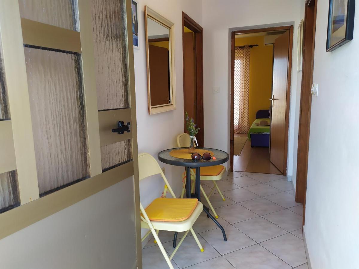 Cozy Apartments Danica Novalja With Terrace - First Floor Dış mekan fotoğraf