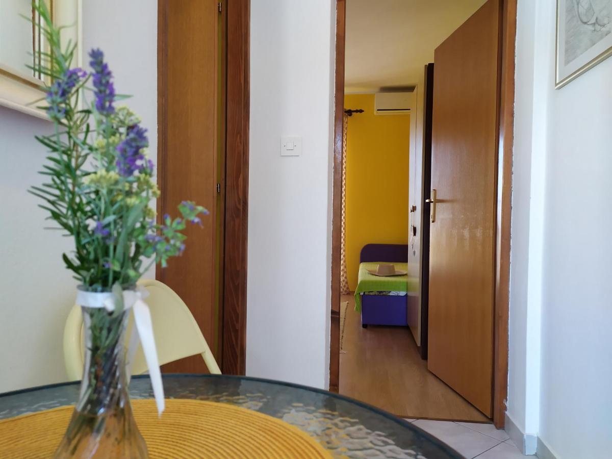Cozy Apartments Danica Novalja With Terrace - First Floor Dış mekan fotoğraf